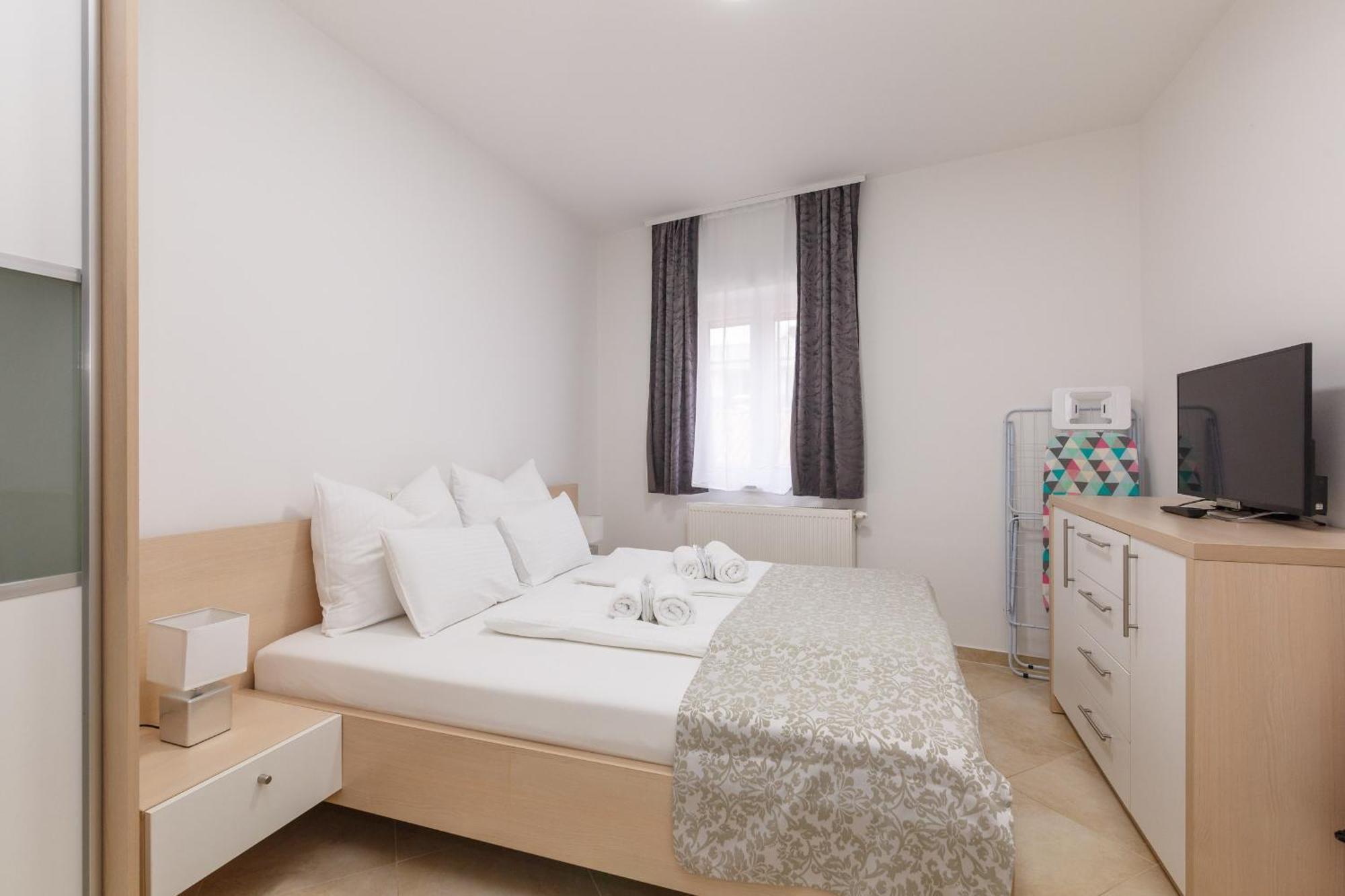 Apartmani Simi - The Wave Crikvenica Exterior photo