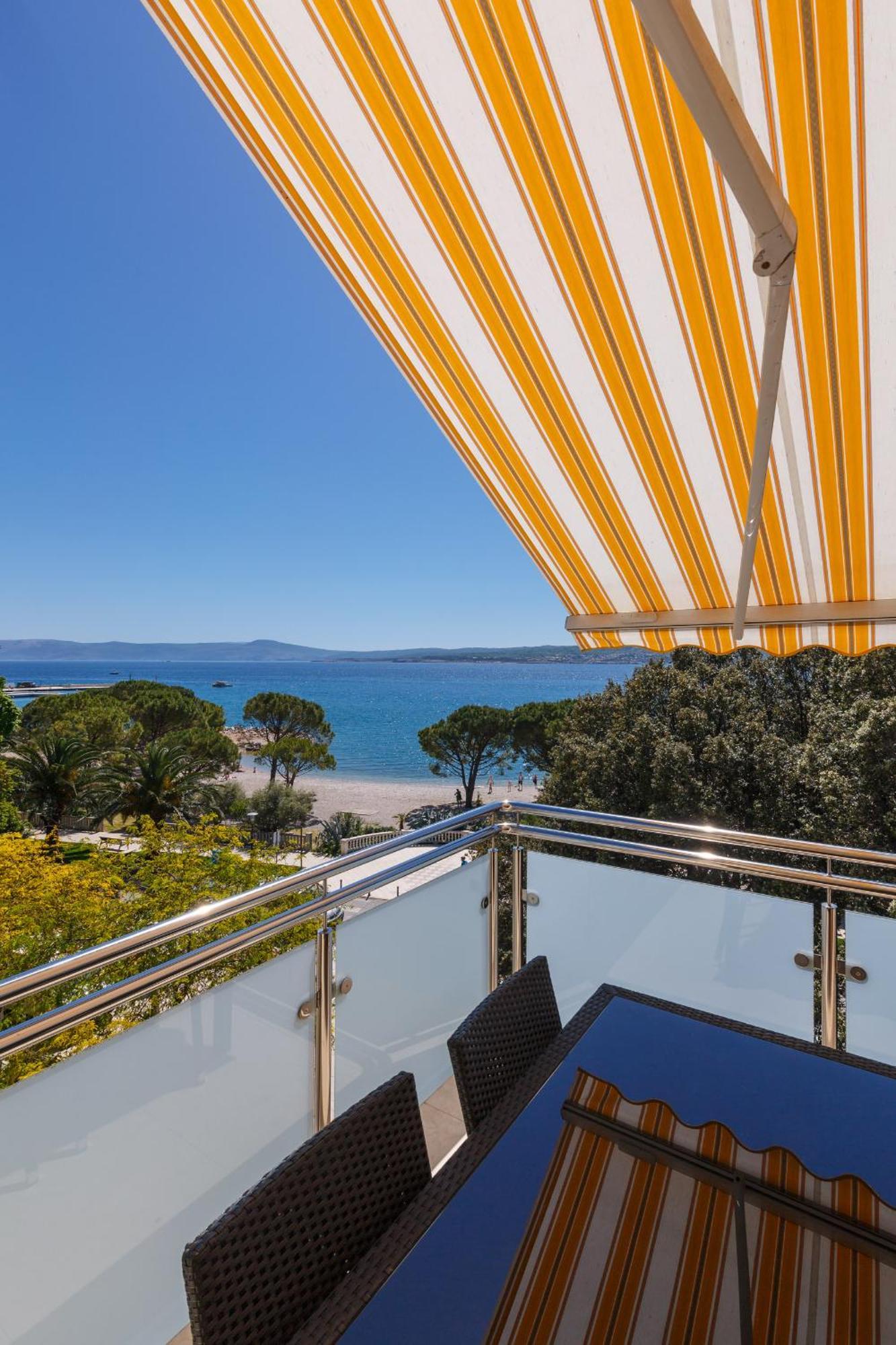 Apartmani Simi - The Wave Crikvenica Exterior photo
